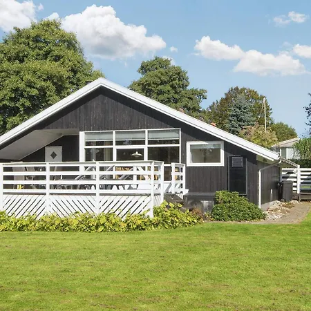 4 Star In Hejls-by Traum Holiday home